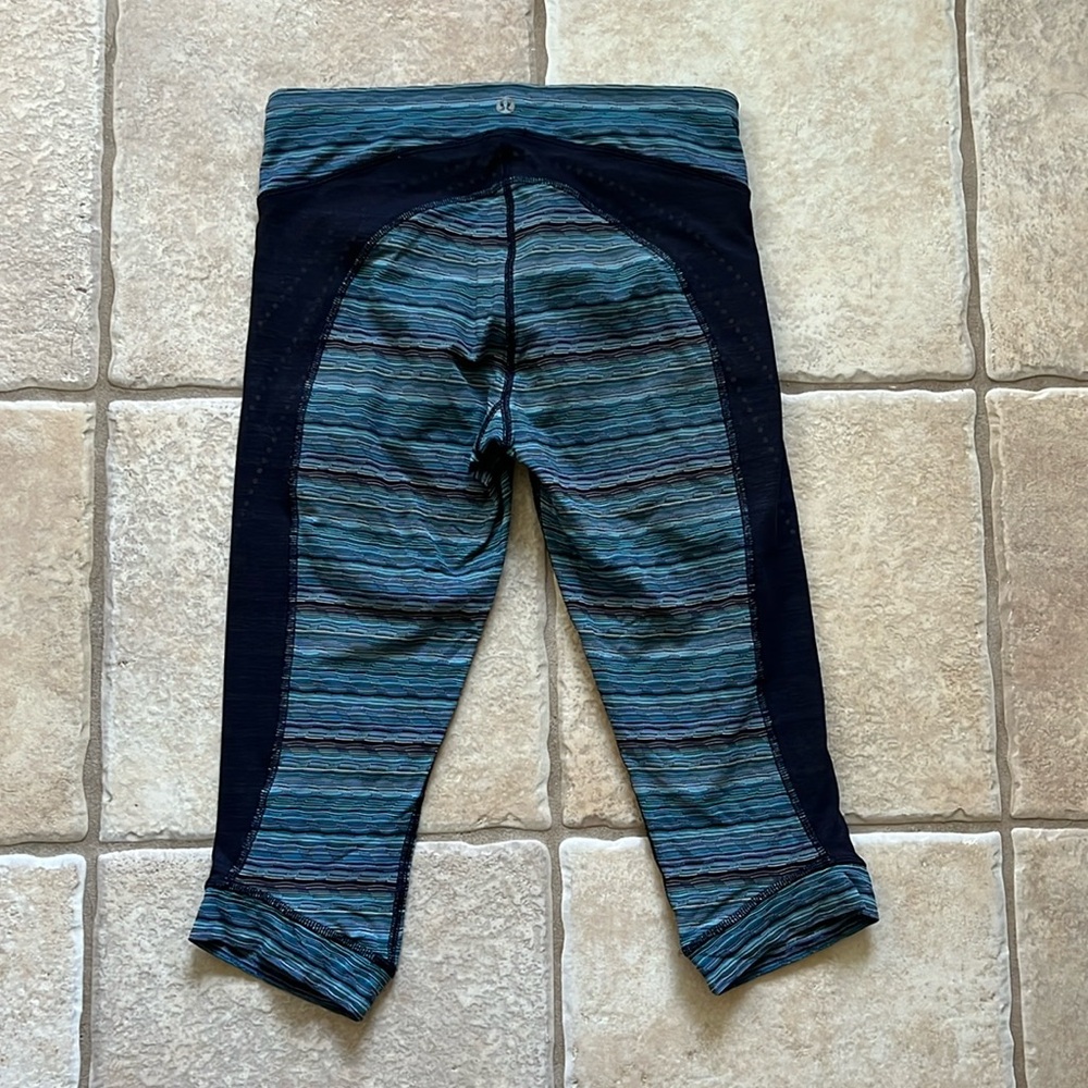 Lululemon Capri length leggings size 6